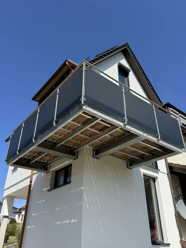 Balkon aus Stahl, Referenzprojekt der Vogelwaid GbR